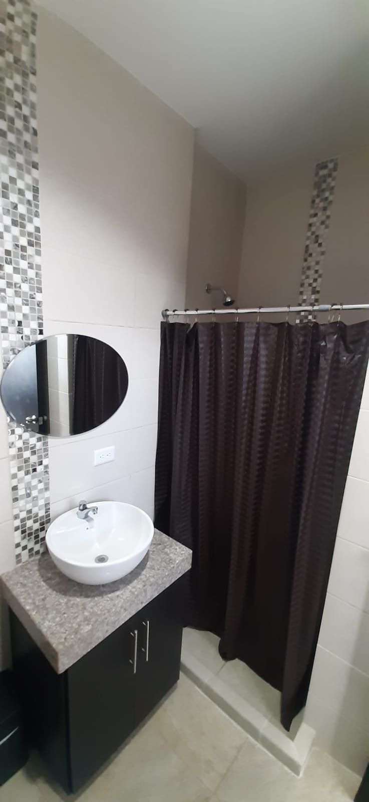 GOLD COAST: 1-BEDROOM SUITE IN A GATED OCEANFRONT COMPLEX WITH A POOL — photo 12