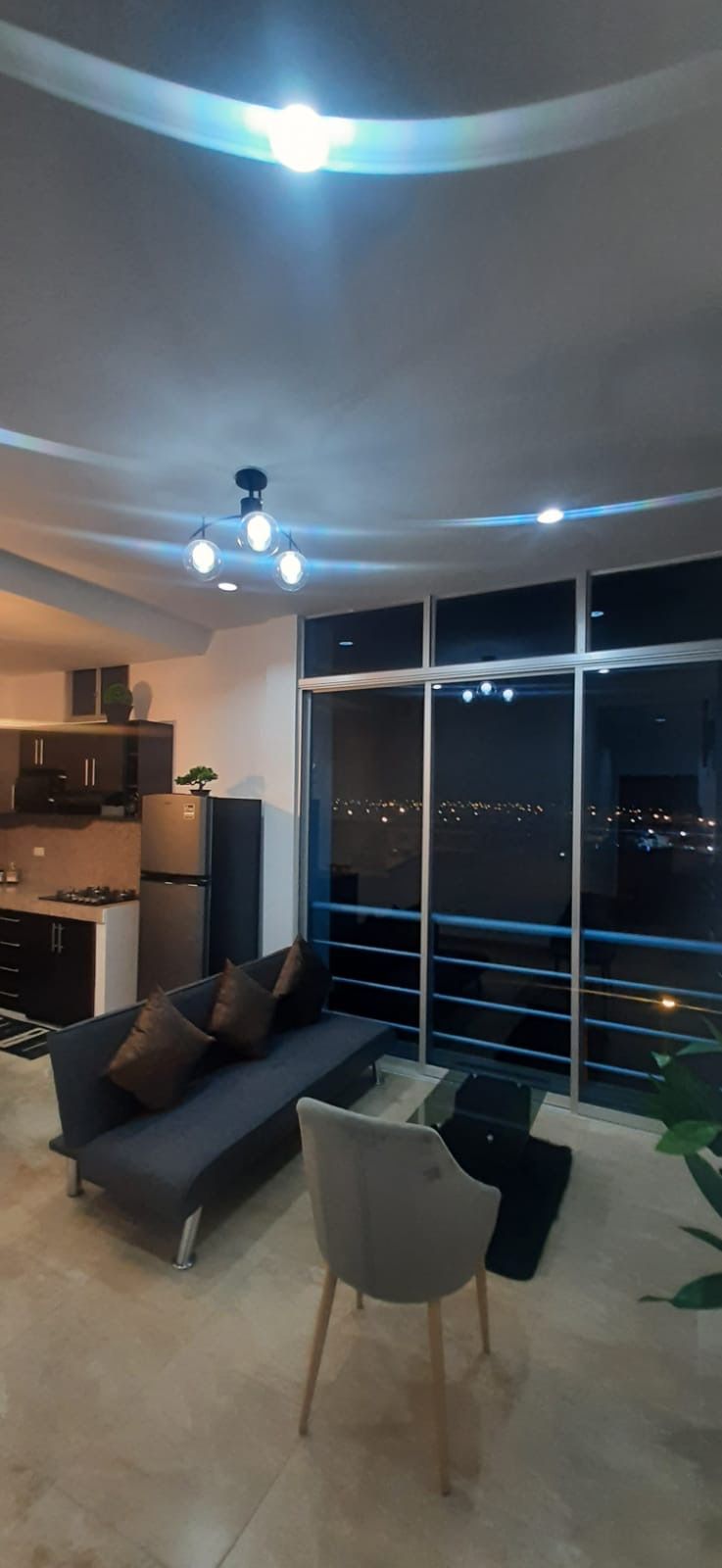 GOLD COAST: 1-BEDROOM SUITE IN A GATED OCEANFRONT COMPLEX WITH A POOL — photo 6