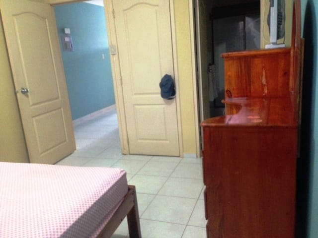 SAN LORENZO: SUITE FOR RENT IN A BUILDING 3 BLOCKS FROM THE BEACH — photo 10