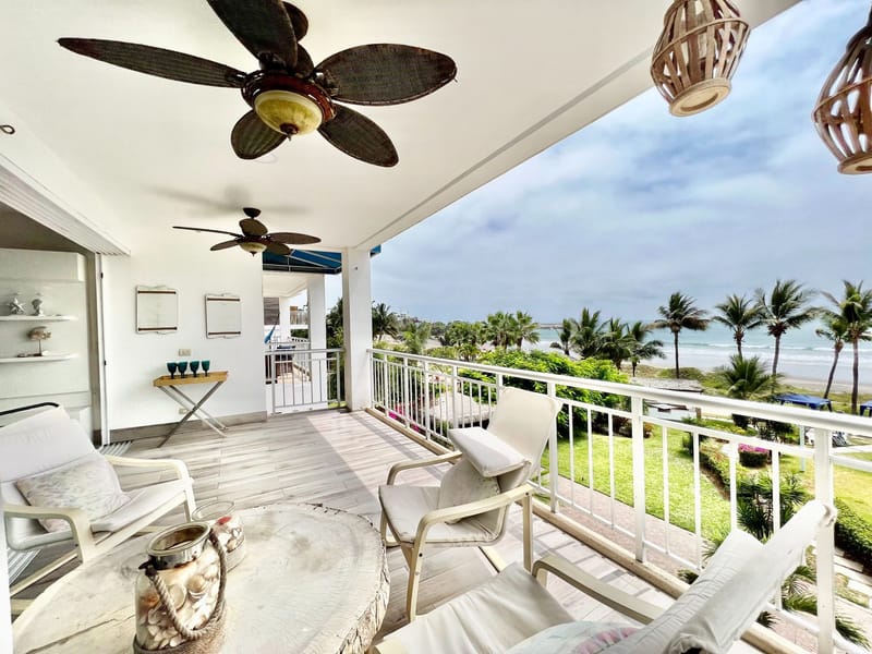 Oceanfront Condo in Punta Blanca — photo 19