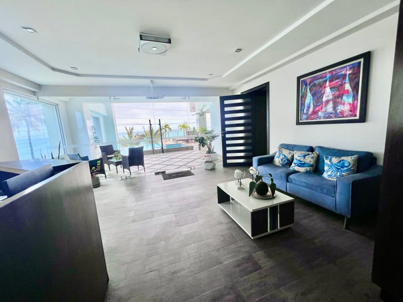MILINA IN A BEACHFRONT BUILDING WITH A POOL AND ROOFTOP — photo 23