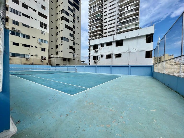CHIPIPE REMODELADO CON 4 /4, PISCINA Y CANCHA DE TENNIS — foto 25