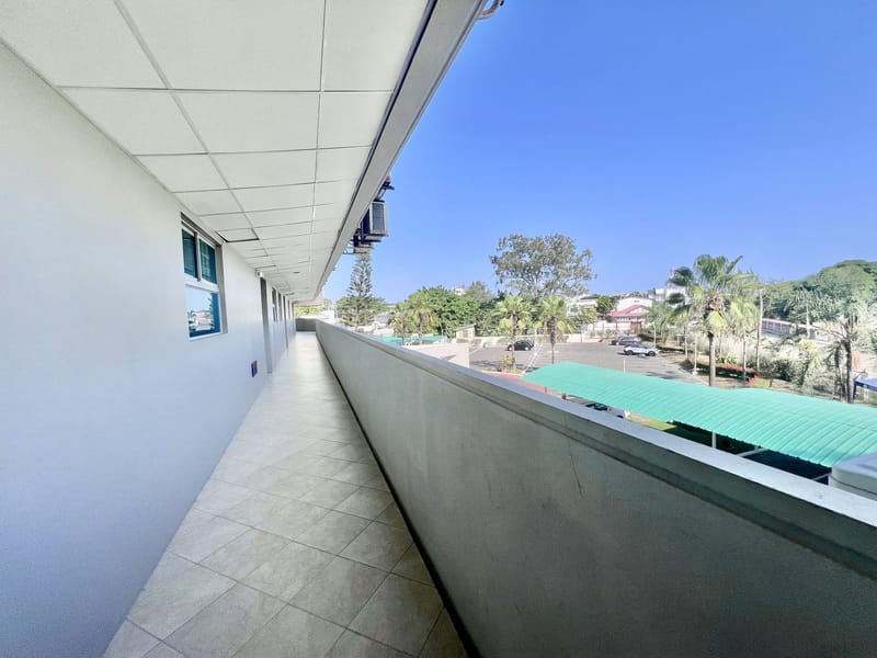 Stunning Beachfront Condo with Pools, Gym, and Rooftop in Puerto Lucía — photo 22