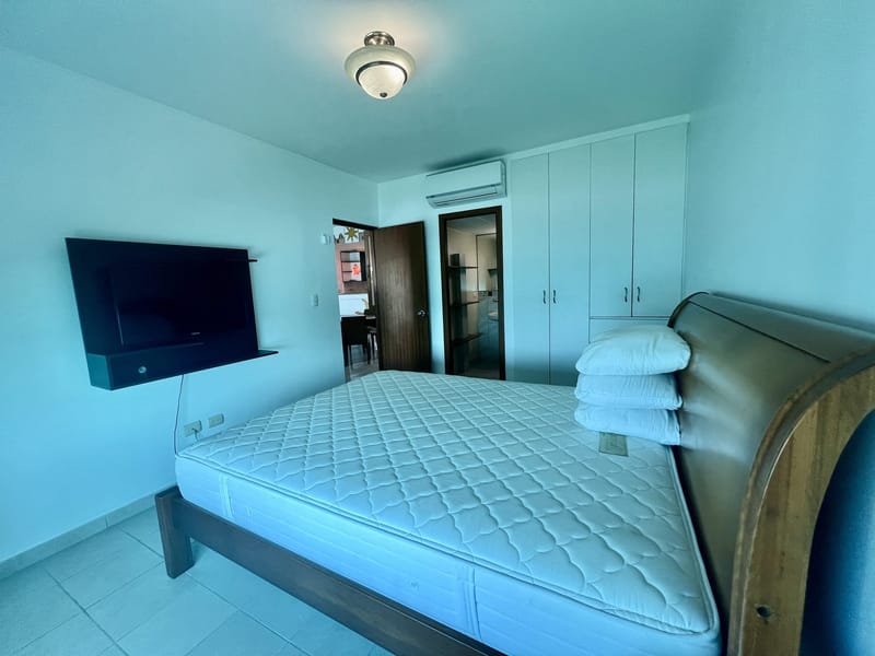 Stunning Beachfront Condo with Pools, Gym, and Rooftop in Puerto Lucía — photo 10