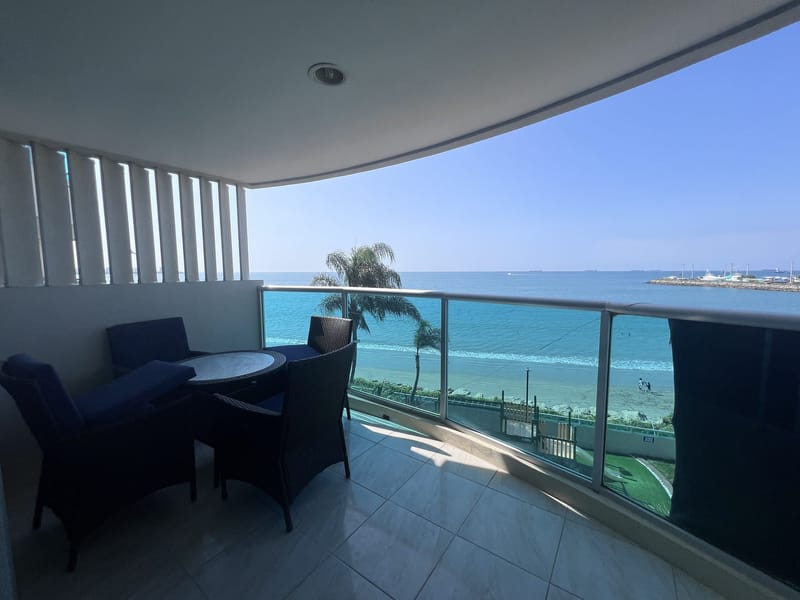 Stunning Beachfront Condo with Pools, Gym, and Rooftop in Puerto Lucía — photo 4