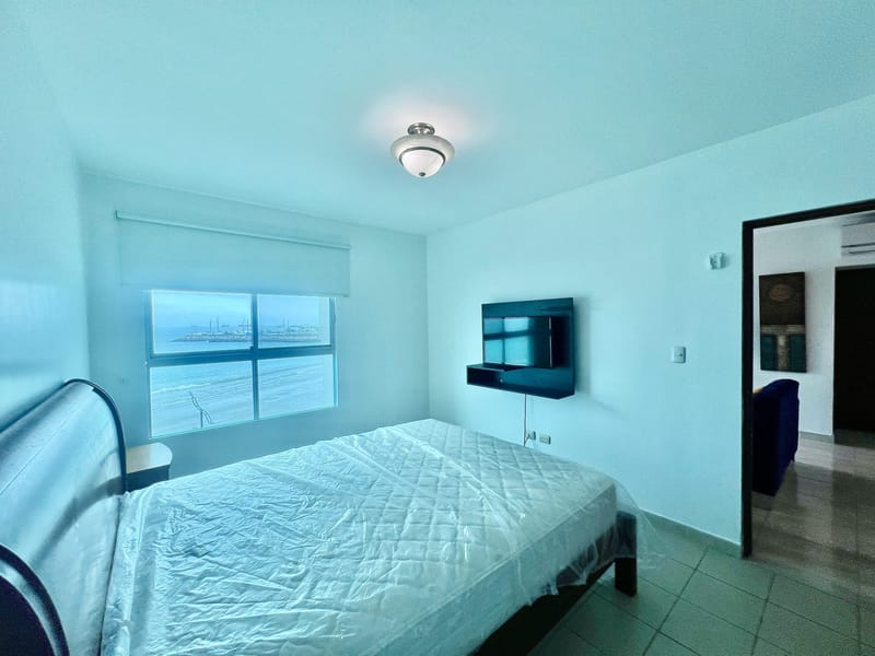 Stunning Beachfront Condo with Pools, Gym, and Rooftop in Puerto Lucía — photo 27