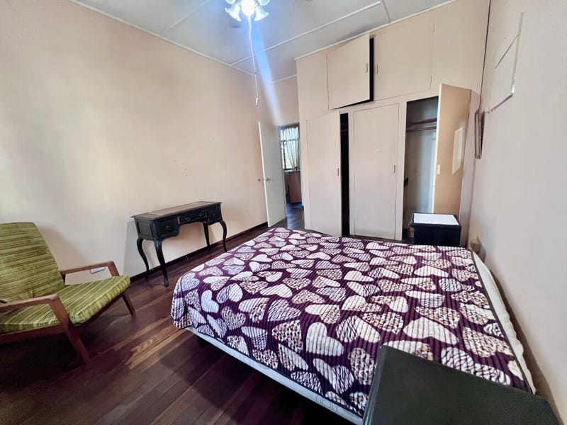 Gated Oceanfront Community: 2-Bedroom, 2-Bathroom Vintage Home — photo 20