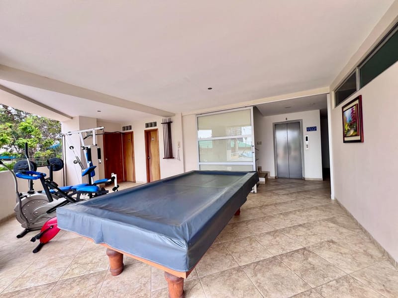 SAN LORENZO: RENOVATED PROPERTY BY THE SEA WITH A SWIMMING POOL — photo 22