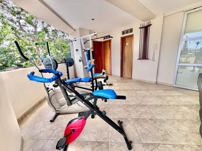 SAN LORENZO: RENOVATED PROPERTY BY THE SEA WITH A SWIMMING POOL — photo 23