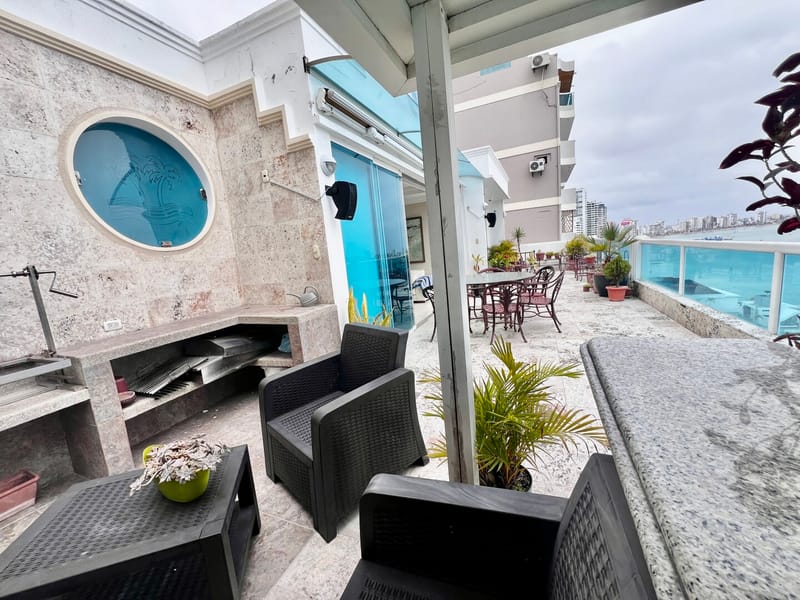 SAN LORENZO: STUNNING PENTHOUSE IN A BEACHFRONT BUILDING WITH A POOL — photo 9