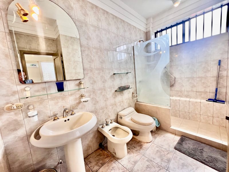 SAN LORENZO: STUNNING PENTHOUSE IN A BEACHFRONT BUILDING WITH A POOL — photo 30