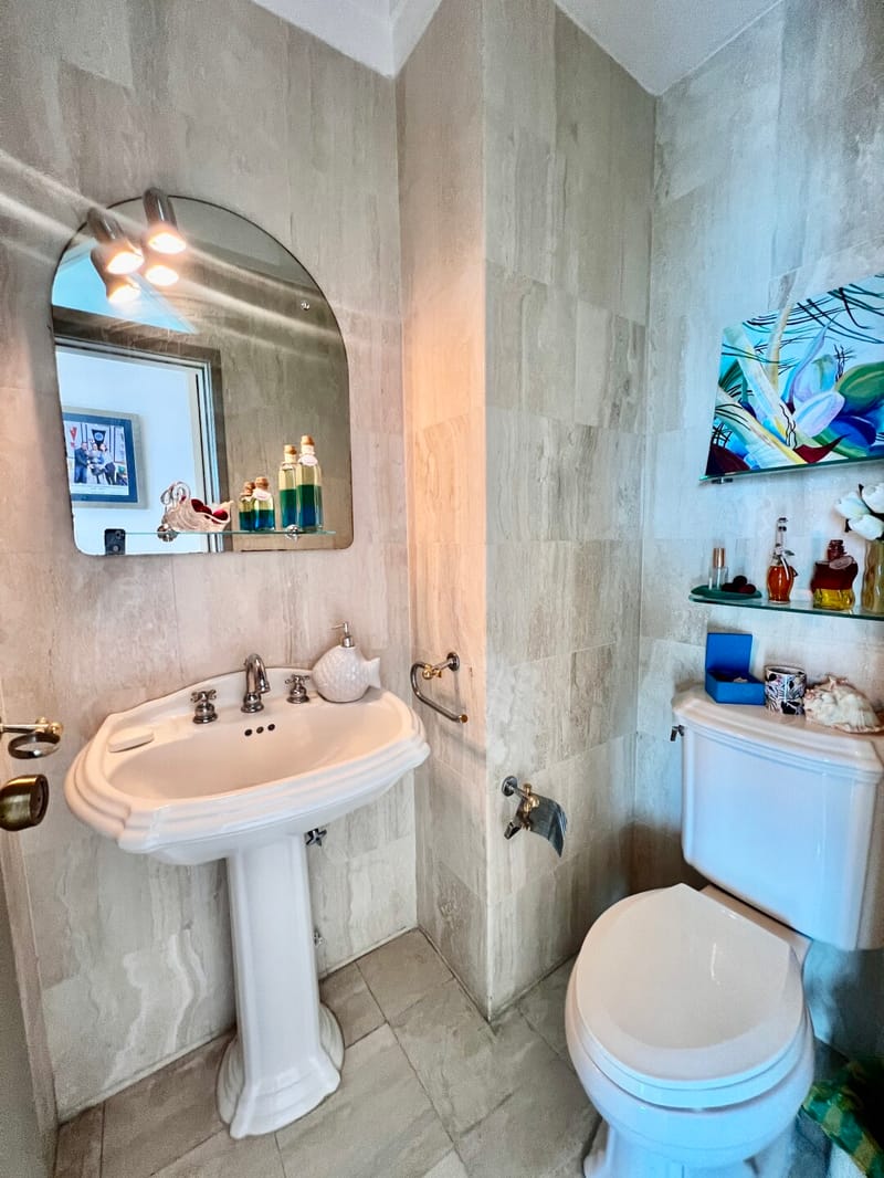 SAN LORENZO: STUNNING PENTHOUSE IN A BEACHFRONT BUILDING WITH A POOL — photo 24