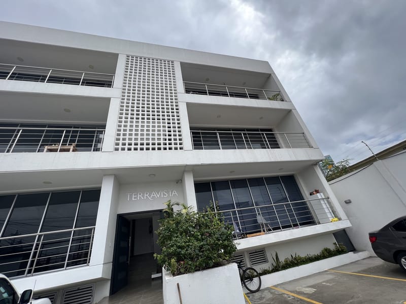 SIN AMOBLAR DEPARTAMENTO NUEVO EN ZONA EXCLUSIVA CERCA DEL MAR — foto 10