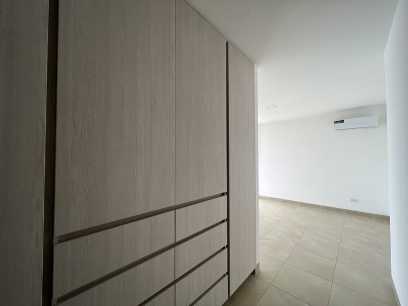SIN AMOBLAR DEPARTAMENTO NUEVO EN ZONA EXCLUSIVA CERCA DEL MAR — foto 4