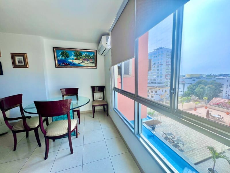SAN LORENZO: GORGEOUS 2-Bedroom Apartment in a Beachfront Building with a Pool and Rooftop — photo 16