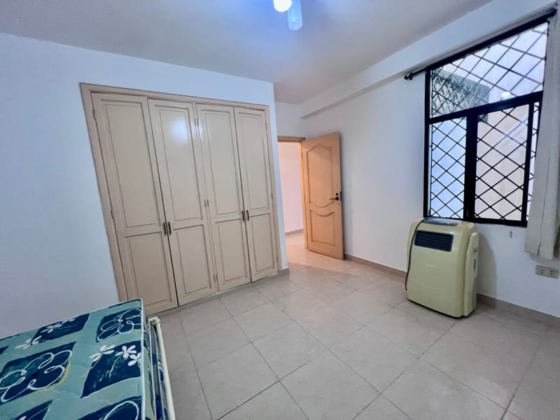 SAN LORENZO: PRIMER PISO 4/3 CON PISCINA A 2 CUADRAS DEL MAR — foto 13