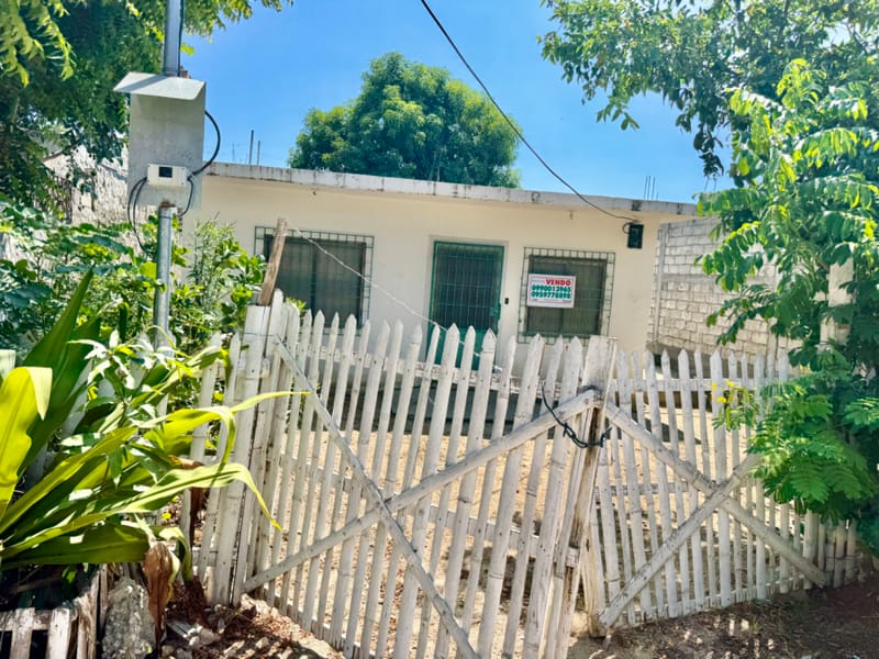 BALLENITA: VENDO CASA EN LA VIA SPONDYLUS DIAGONAL AL SHOPING — foto 10