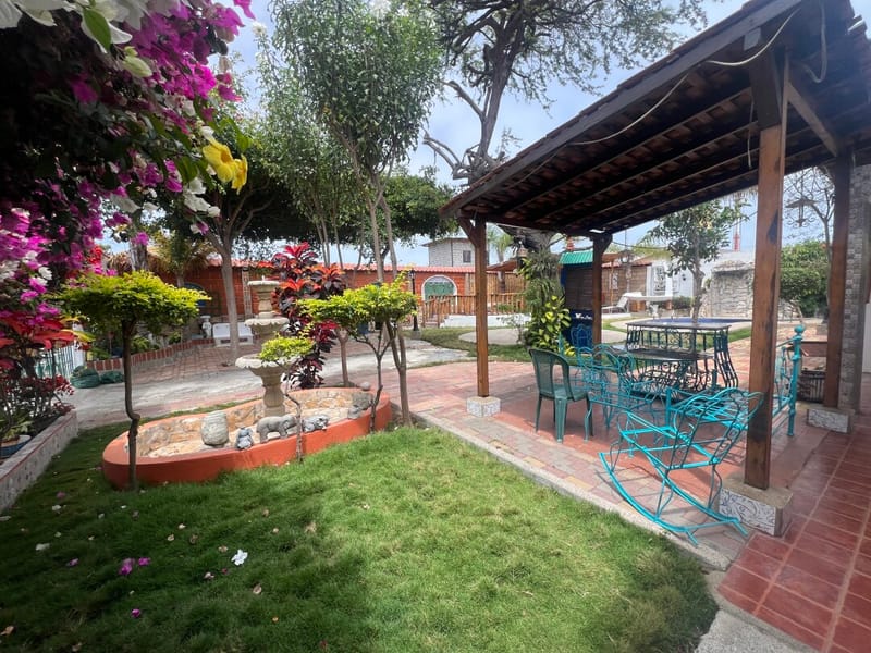 SALINAS BRISAS: SUITE WITH A SPECTACULAR COMMON AREA FEATURING A POOL — photo 20