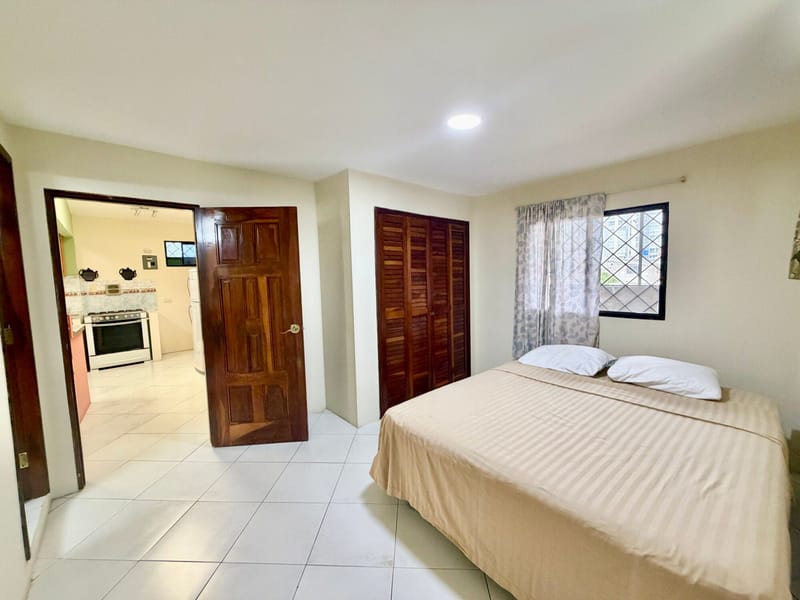 APARTMENT FOR RENT ON THE TOP FLOOR WITH 2 BALCONIES NEAR THE BEACH, 4 BLOCKS AWAY — photo 15