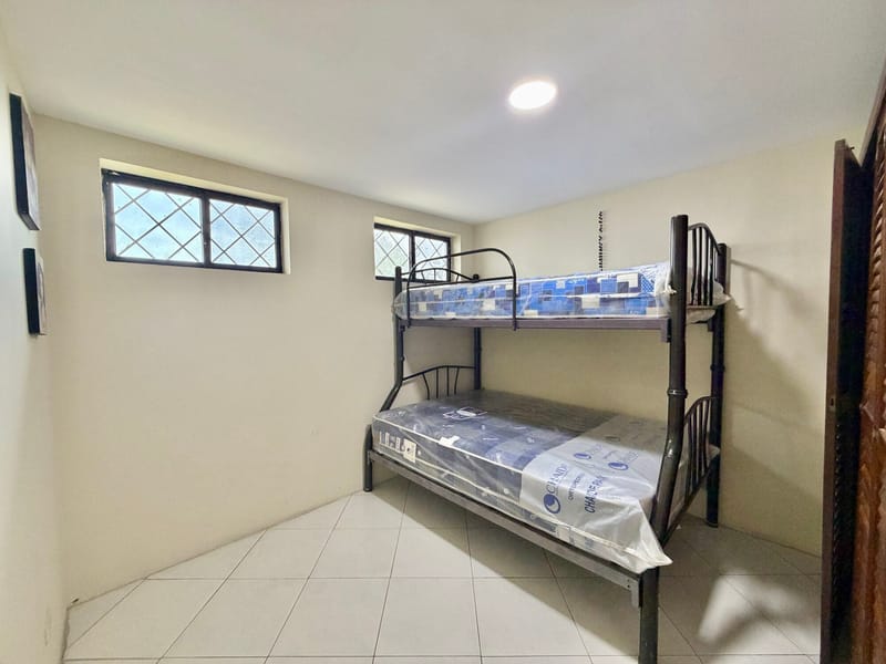 APARTMENT FOR RENT ON THE TOP FLOOR WITH 2 BALCONIES NEAR THE BEACH, 4 BLOCKS AWAY — photo 20