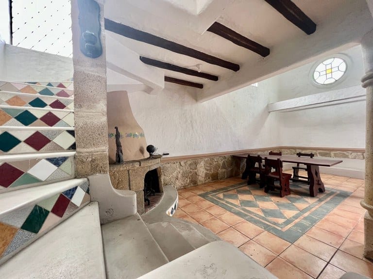 SALINAS: ÚNICA Y ESPECTACULAR CASA DE ARTE EN RENTA — foto 6
