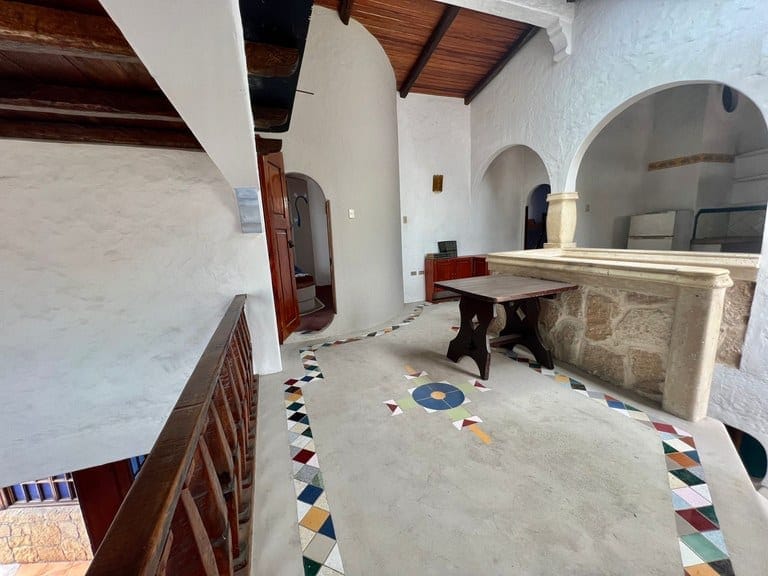 SALINAS: ÚNICA Y ESPECTACULAR CASA DE ARTE EN RENTA — foto 18