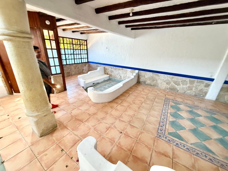 SALINAS: ÚNICA Y ESPECTACULAR CASA DE ARTE EN RENTA — foto 4