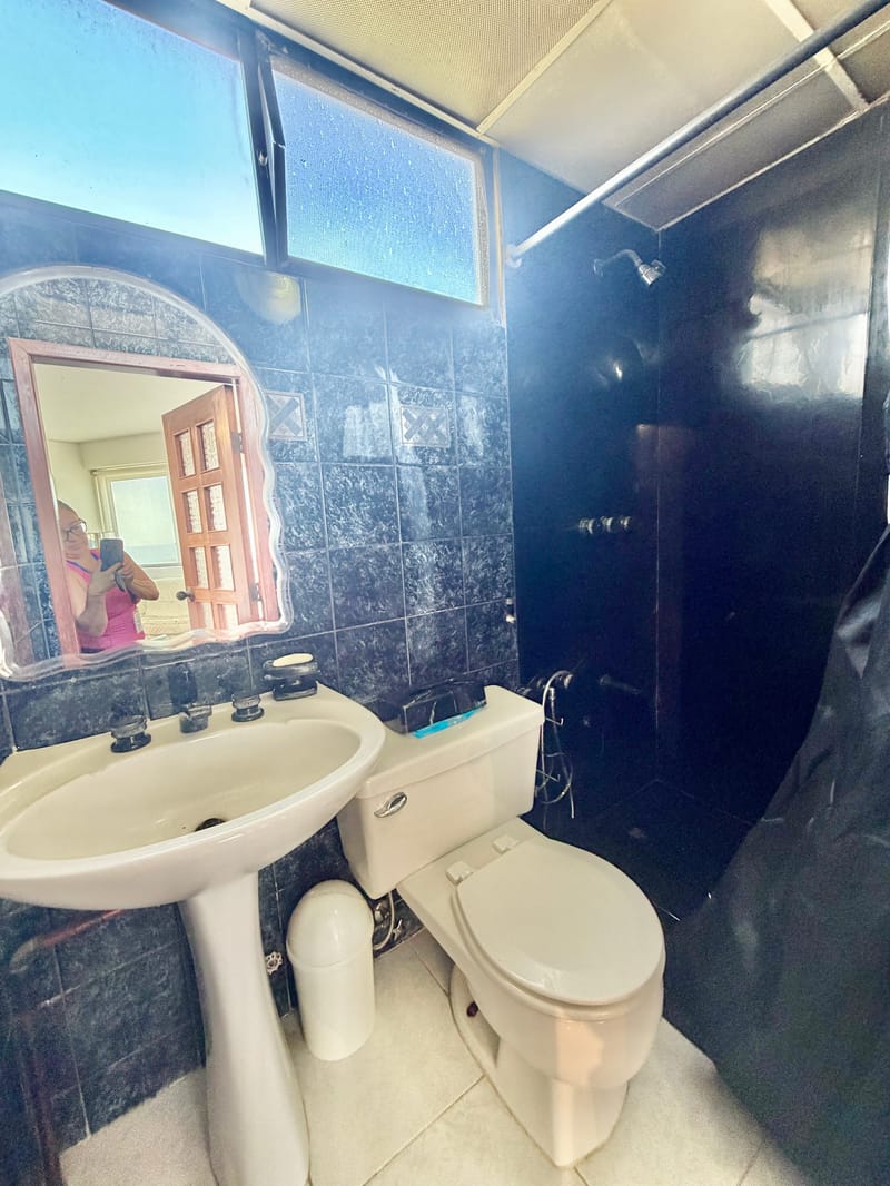 ALQUILO EN SAN LORENZO CON VISTA AL MAR A UN TERRENO GIGANTE DEPTO CON PISCINA — foto 15
