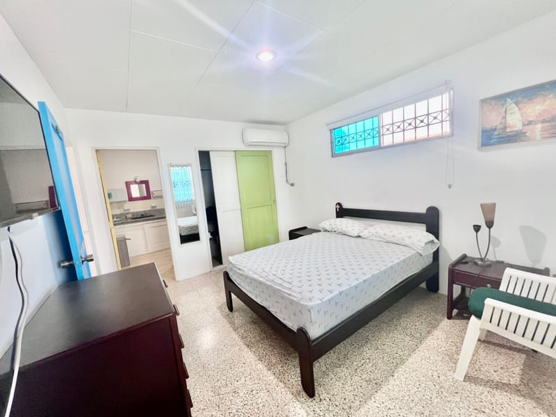 SAN LORENZO: REMODELADA 3D CASA CON SUITE CERCA DEL MAR 3 CUADRAS — foto 6