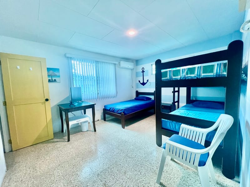 SAN LORENZO: REMODELADA 3D CASA CON SUITE CERCA DEL MAR 3 CUADRAS — foto 9