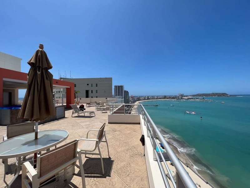 SAN LORENZO: GORGEOUS BEACHFRONT APARTMENT WITH A POOL — photo 20