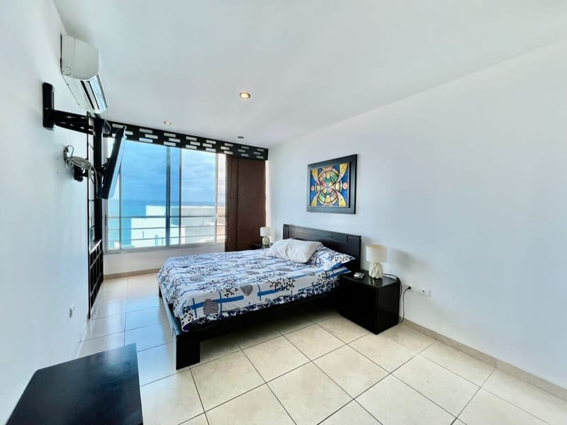 SAN LORENZO: GORGEOUS BEACHFRONT APARTMENT WITH A POOL — photo 6