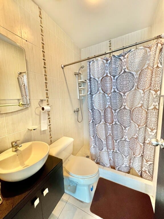 SAN LORENZO: GORGEOUS BEACHFRONT APARTMENT WITH A POOL — photo 8
