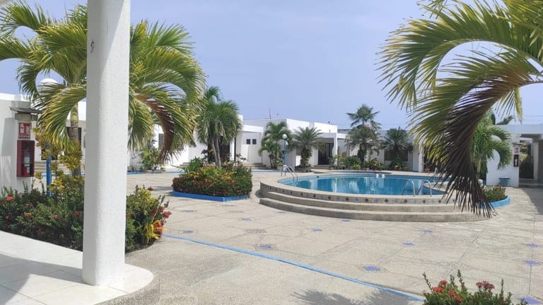 CASA EN CONJUNTO CERRADO CON PISCINA EN LA MILINA — foto 22