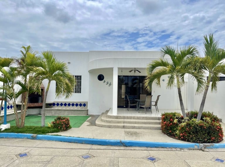 CASA EN CONJUNTO CERRADO CON PISCINA EN LA MILINA — foto 21