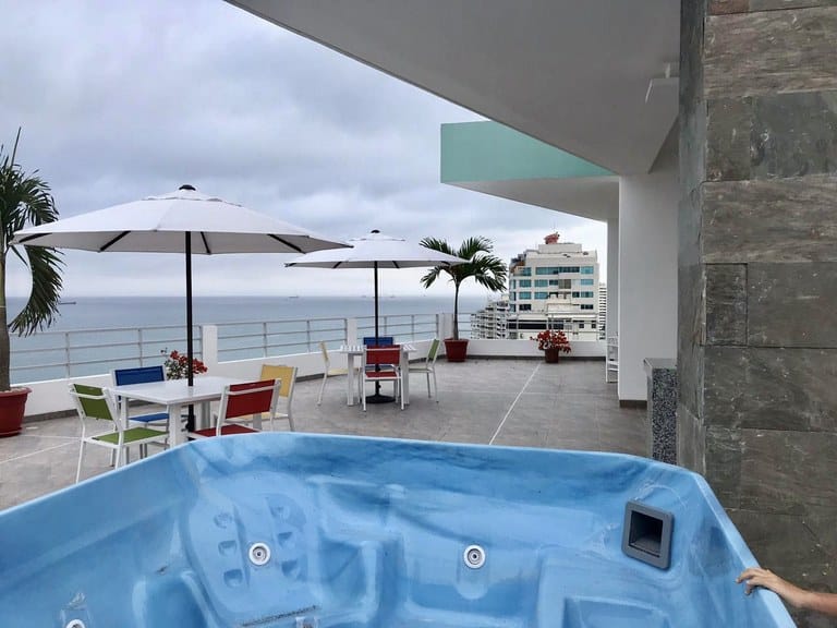 SALINAS: BEAUTIFUL 2/3-BEDROOM OCEANFRONT APARTMENT WITH POOL — photo 16