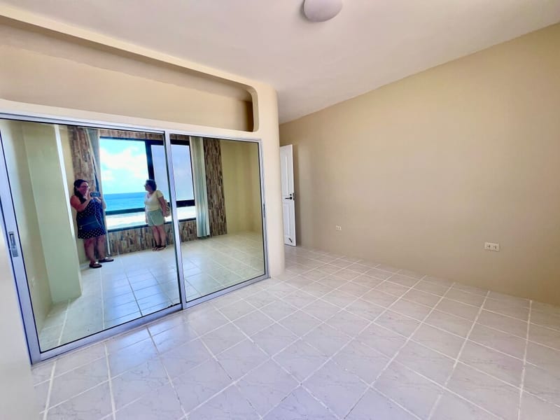 PUNTA CARNERO: DIVINO DEPARTAMENTO FRENTE AL MAR  — foto 9