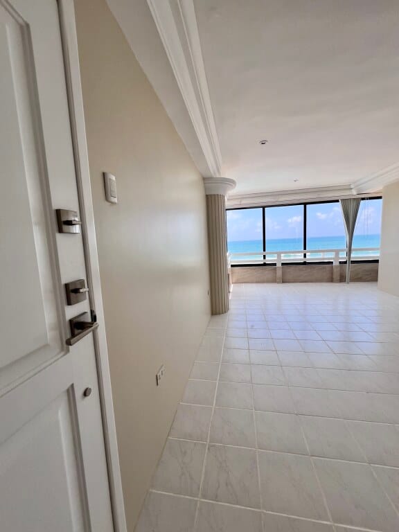 PUNTA CARNERO: DIVINO DEPARTAMENTO FRENTE AL MAR  — foto 17