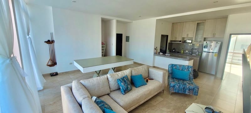 GOLD COAST: GATED OCEANFRONT COMMUNITY WITH A SWIMMING POOL — photo 4