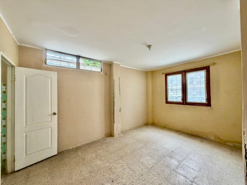 SAN LORENZO: CASA A 2 CALLES DEL MAR — foto 5