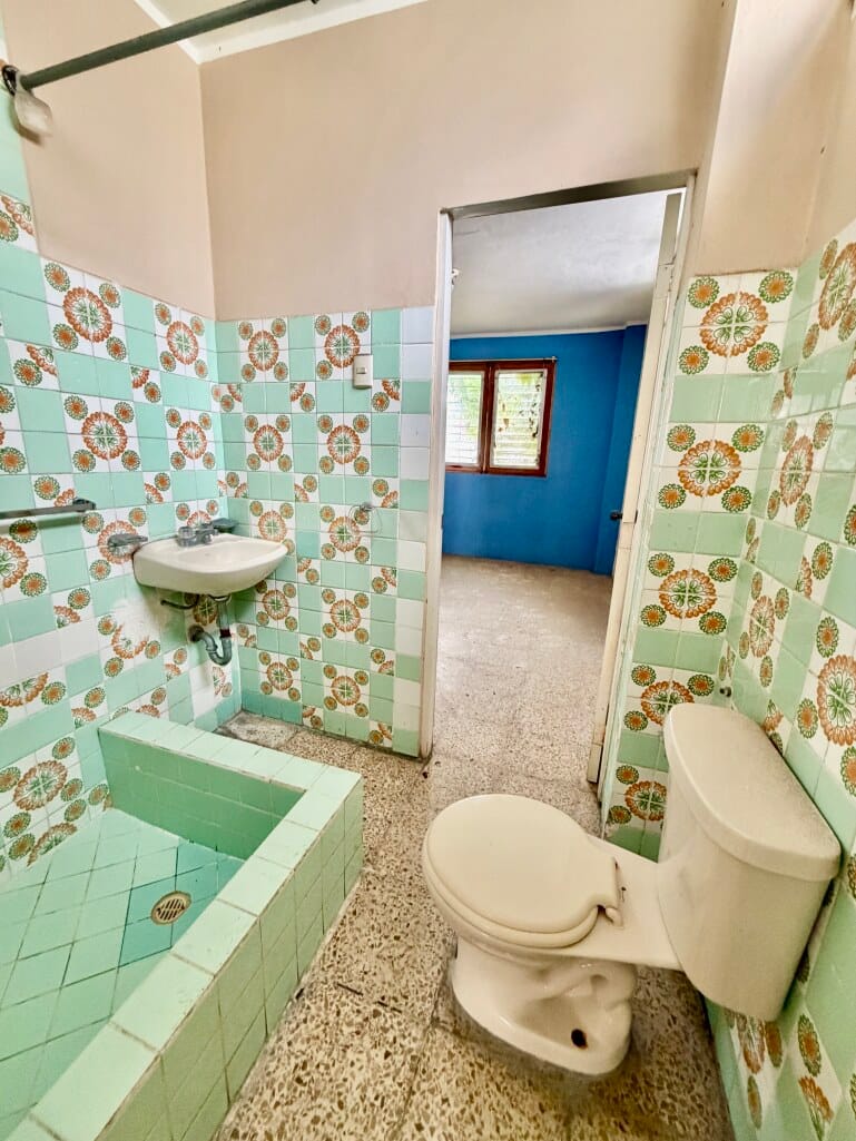 SAN LORENZO: CASA A 2 CALLES DEL MAR — foto 6