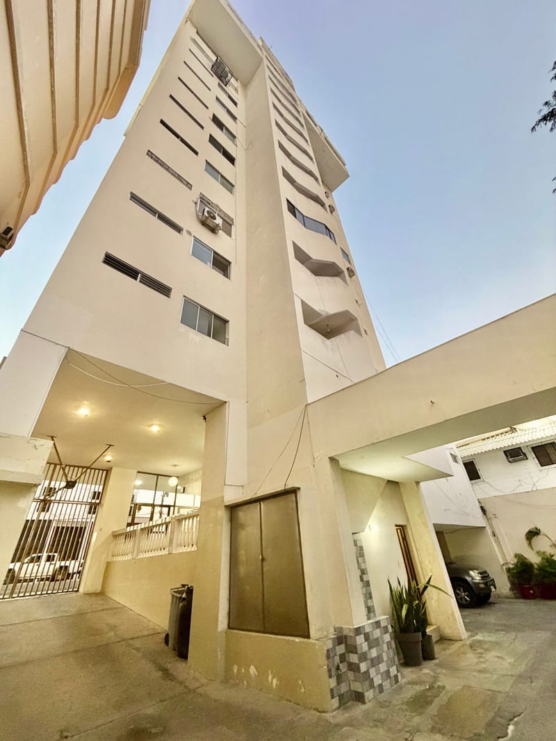 RENT: RENOVATED OCEANFRONT APARTMENT IN SAN LORENZO SALINAS  — photo 29
