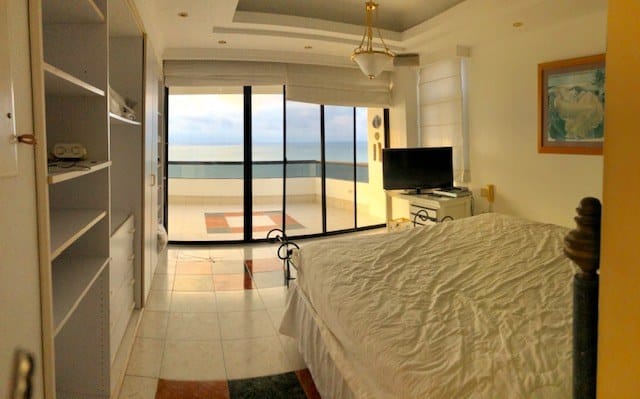 PENTHOUSE FOR RENT WITH PANORAMIC VIEWS AND OCEANFRONT LOCATION — photo 16