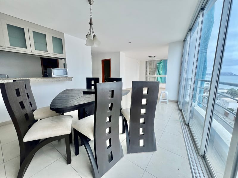 SAN LORENZO: 4-BEDROOM OCEANFRONT APARTMENT WITH POOL AND ROOFTOP — photo 5