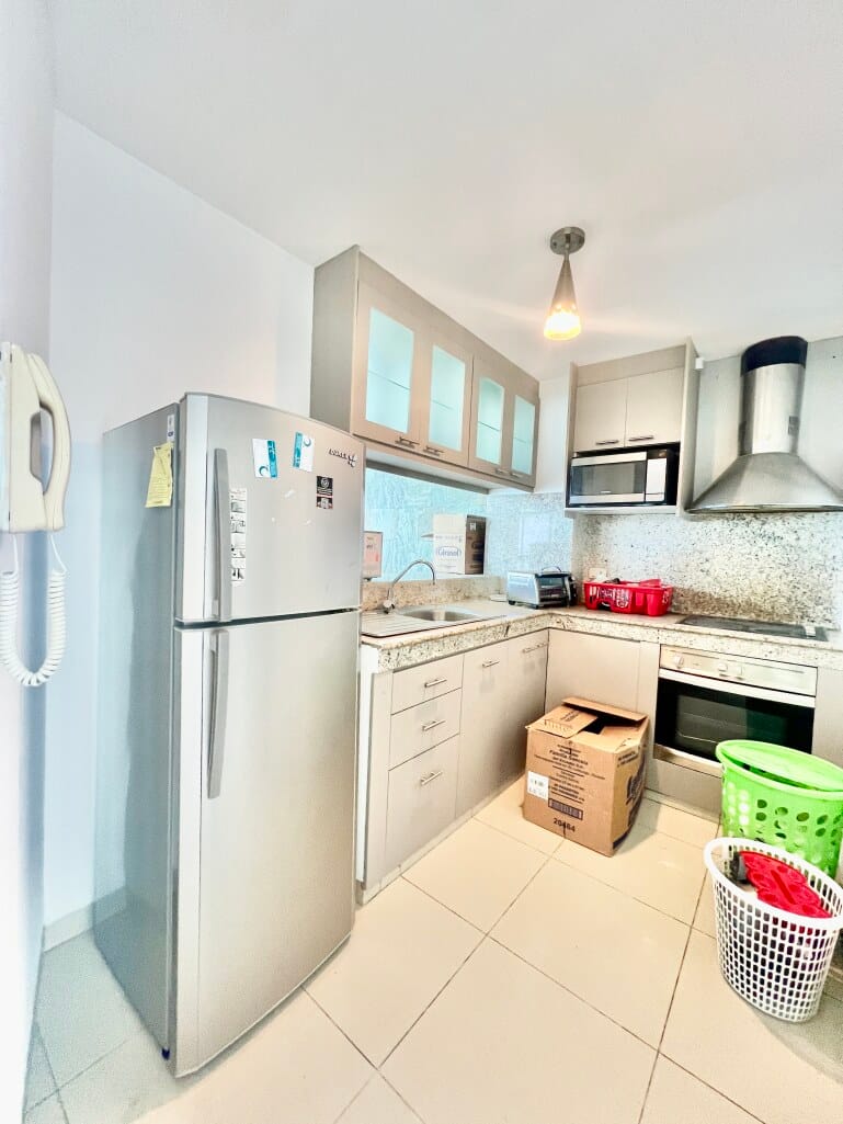 SAN LORENZO: 4-BEDROOM OCEANFRONT APARTMENT WITH POOL AND ROOFTOP — photo 7