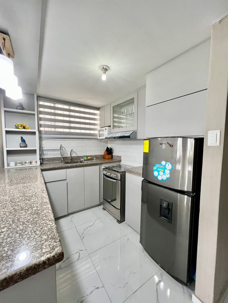 BEACHFRONT APARTMENT FOR RENT — photo 8