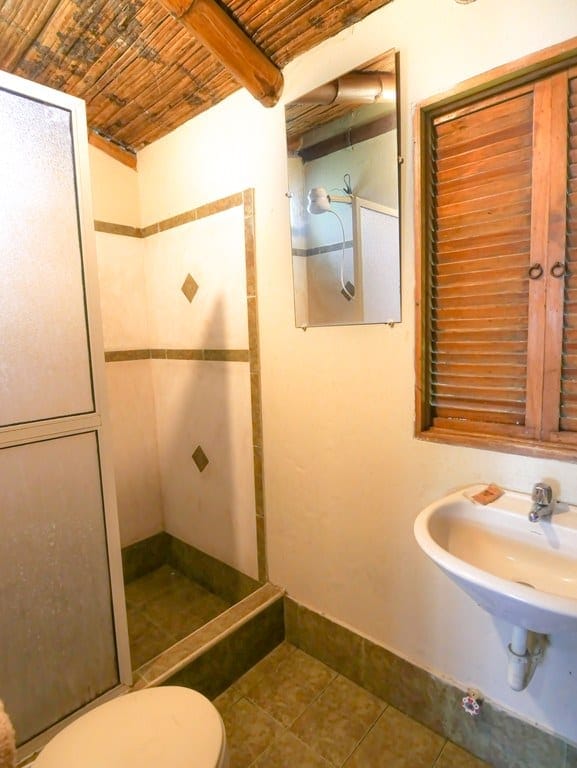 MONTEVERDE:  PRIVATE OCEANFRONT VACATION CABIN COMPLEX — photo 5