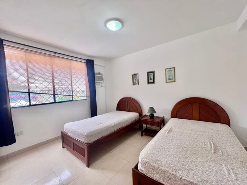 SAN LORENZO: PRIMER PISO 4/3 CON PISCINA A 2 CUADRAS DEL MAR — foto 14