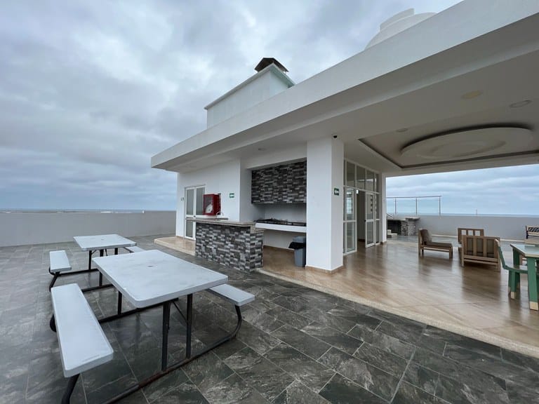 SAN LORENZO: INCREIBLE SUITE CON VISTA AL MAR Y PISCINA — foto 17