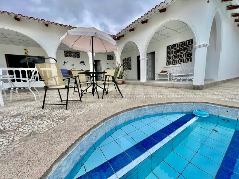MILINA-SALINAS: INMENSA CASA 5/6 CON PISCINA Y JACUZZI A 3 CUADRAS DEL MAR — foto 21